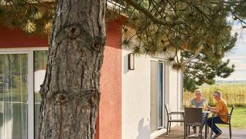 Rumah, 2 kamar tidur | Teras/patio