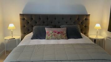 Lyxrum - 1 kingsize-säng - icke-rökare (Suite Florentine) | 1 sovrum, egyptiska bomullslakan och sängtillbehör av högsta kvalitet