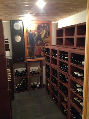 Interior detail - Auberge de Dully (Dully)