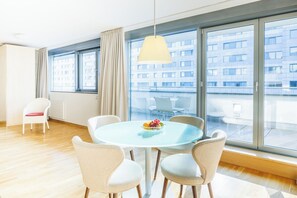 Superior Apartment, 1 Bedroom | Living area