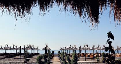 Velipoja Grand Europa Resort, Affiliated by MeliĂĄ