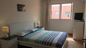 Deluxe Apartment, 2 Bedrooms, Kitchen, Garden Area | 2 bedrooms, in-room safe, blackout drapes, soundproofing - Appart H36 (Marrakech)