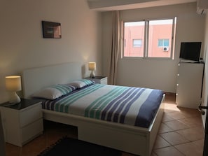 디럭스 아파트, 침실 2개, 주방, 정원 | 2 개의 침실, 객실 내 금고, 암막 커튼, 방음 설비