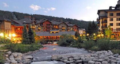 New Listing Steps from the lifts, Multiple Hot tubs/Play Pool