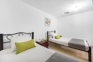 Family Double Room | Free WiFi, bed sheets - Casa Normandia Hotel (Bogotá)