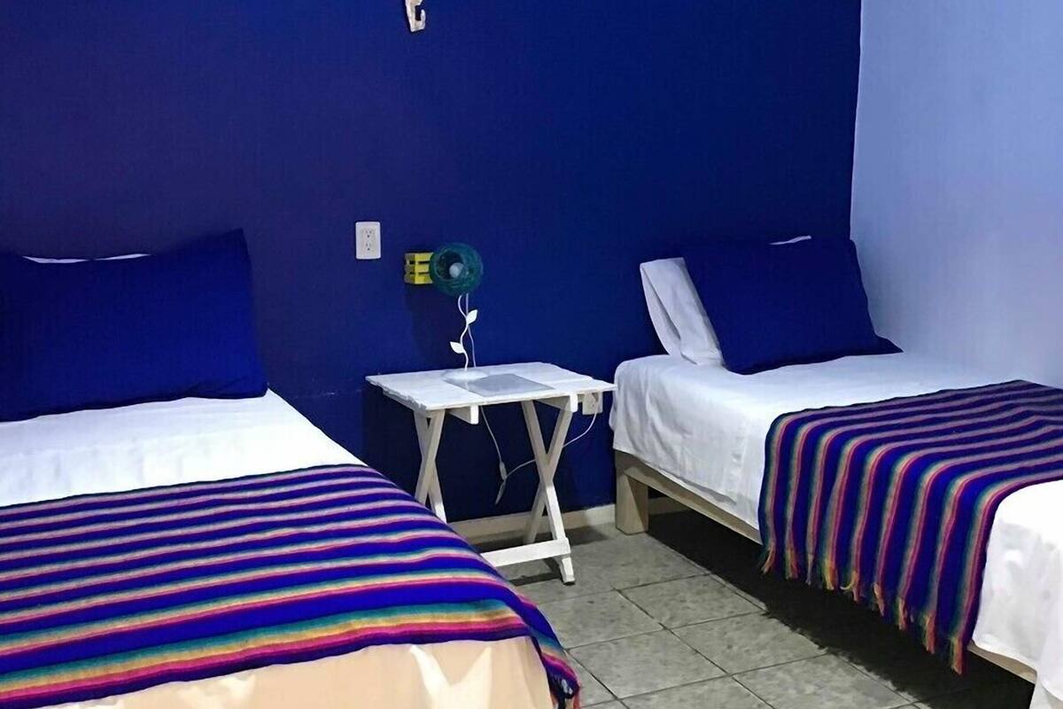 Family Room - Morado | Iron/ironing board, free WiFi, bed sheets