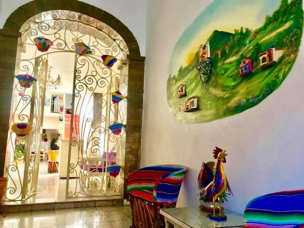 Reception - Hostal Tlaquepaque (Tlaquepaque)