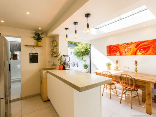 Luxury 4BDR cottage right in the heart of Brighton
