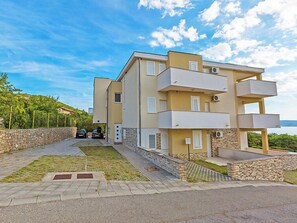 Exterior - Apartment Cvit 1 by Interhome (Novi Vinodolski/Klenovica)