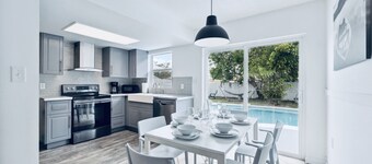 2BR Home w/ Private Pool, Fire Pit & Grill / Near Springs