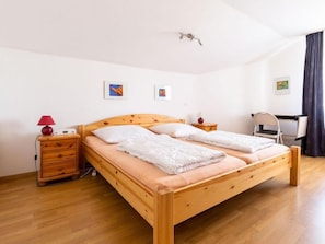 1 chambre, accès à Internet (gratuit)