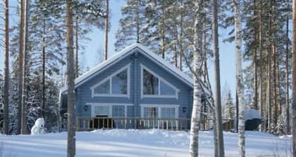 Safiiri by Interhome