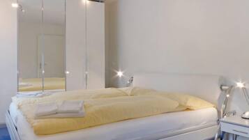 2 bedrooms, free internet