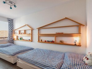 3 bedrooms, Internet