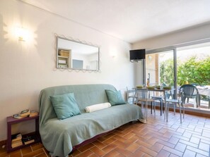 TV - La Gaillarde by Interhome (Les Issambres)