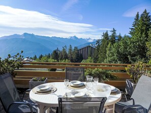 Outdoor dining - Terrasse Des Alpes 814 by Interhome (Crans-Montana)