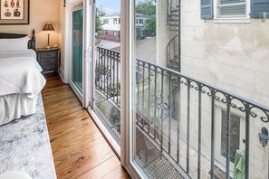 2 chambres, fer et planche à repasser, Wi-Fi, literie fournie