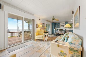 Fernseher, DVD-Player