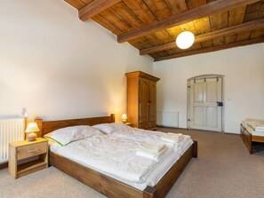 4 soverom og internettilgang