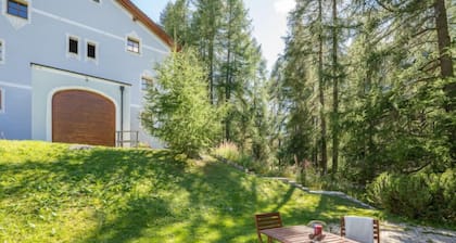 Chesa Cresta by Interhome