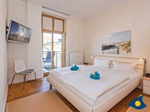 2 Schlafzimmer, Reisekinderbett, WLAN, Bettwäsche