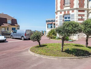Property grounds - Le Caneton by Interhome (Cabourg)
