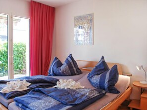 1 bedroom, iron/ironing board, WiFi