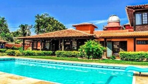 Fachada da propriedade