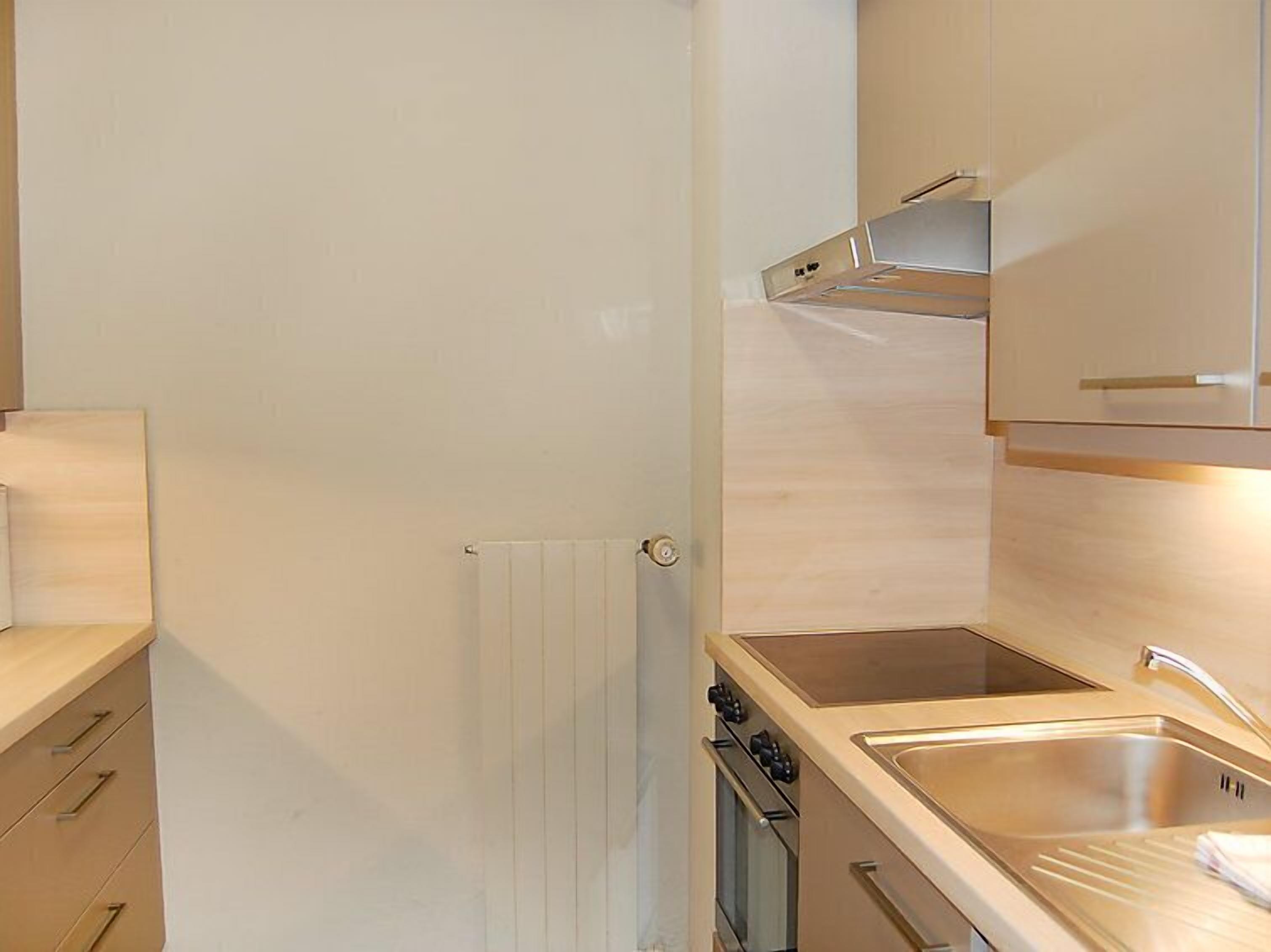 Réfrigérateur, micro-ondes, four, lave-vaisselle