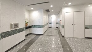 Hallway - Grandouce Shinsaibashi-Nishi (Osaka)