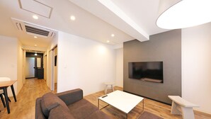 Room - Grandouce Shinsaibashi-Nishi (Osaka)