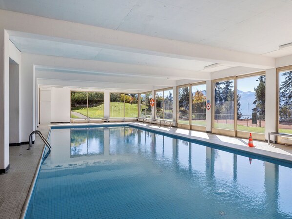 Innenpool, beheizter Pool