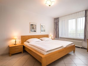 1 Schlafzimmer, Bügeleisen/Bügelbrett, Internetzugang