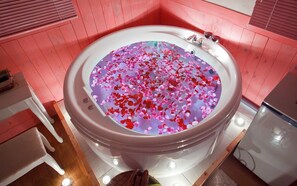 Room (4. Tomato) | Jetted bathtub - Sanolim Pension (Chuncheon)