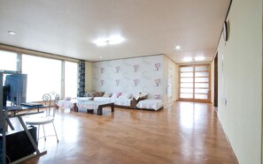 Living area - Sanolim Pension (Chuncheon)