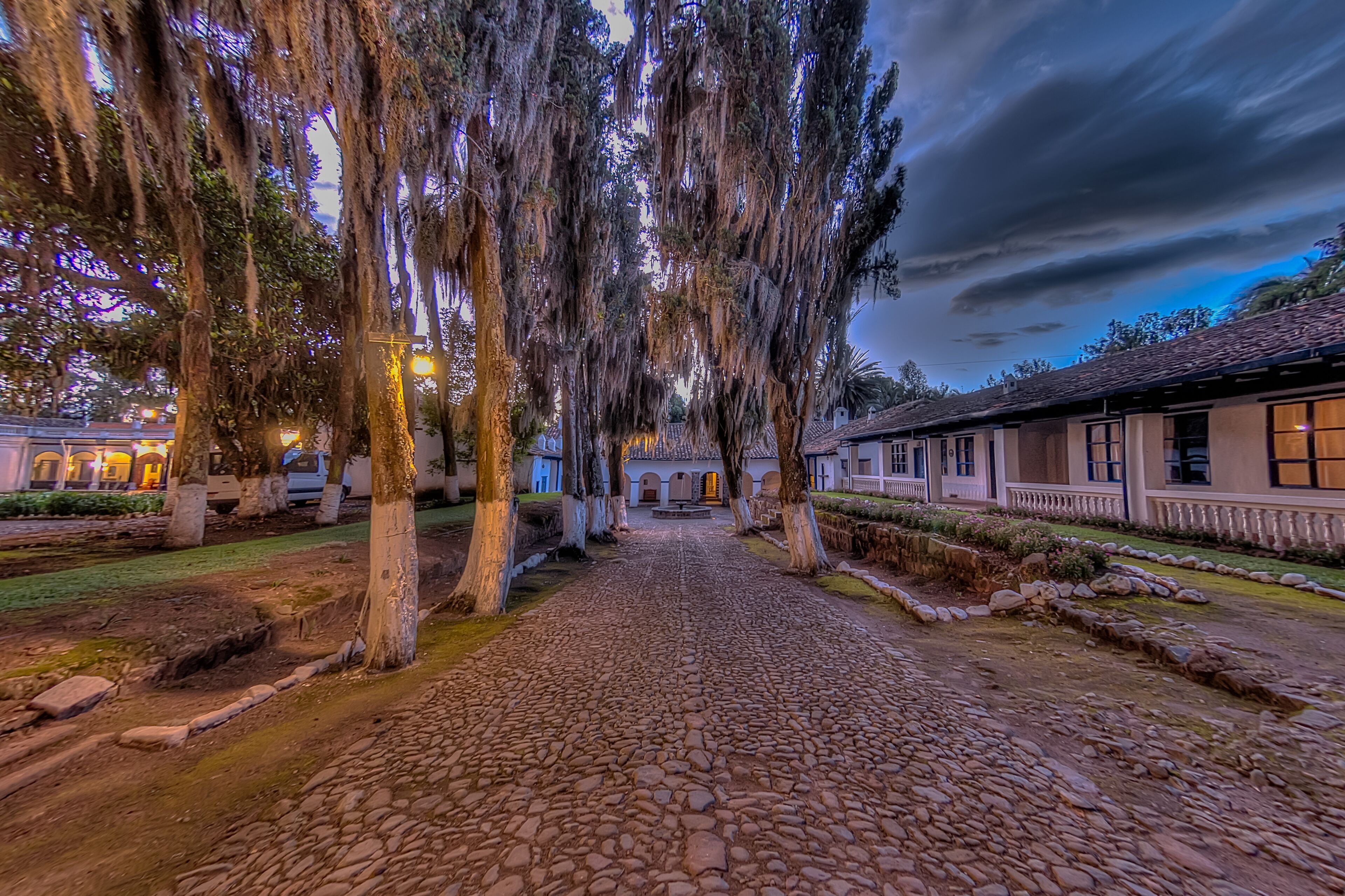 Fachada del alojamiento - Noche