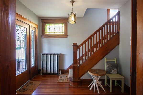 Interior - Stay Oakley. Your Own Home in a Prime Location (Cincinnati)