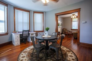 Dining - Stay Oakley. Your Own Home in a Prime Location (Cincinnati)