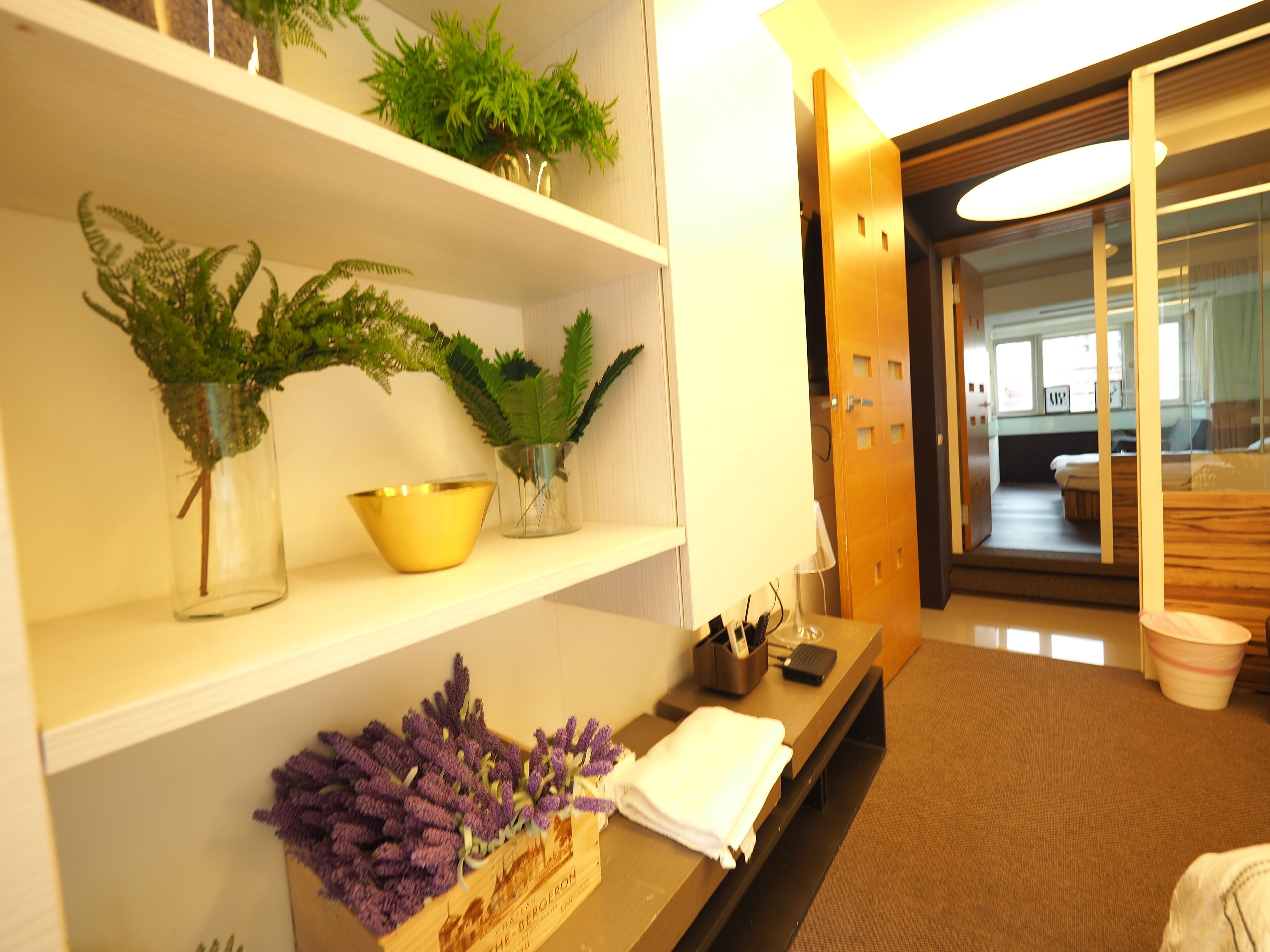 Family Loft (6D) | Premium bedding, individually decorated, desk, iron/ironing board