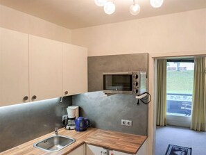 Fridge, microwave, dishwasher, cookware/dishes/utensils - Alpenland by Interhome (Seefeld in Tirol)