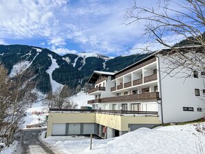 House - Holiday by Interhome (Zell am See)