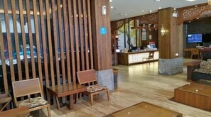 Lobby - Hanting Express Yangshuo West Street (Guilin)