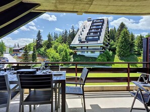 Outdoor dining - Victoria C 8 by Interhome (Crans-Montana)