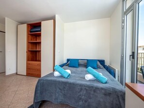 1 bedroom, Internet