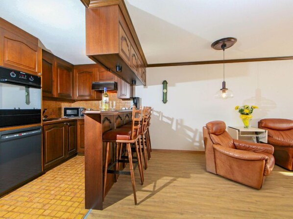 Fridge, microwave, oven, dishwasher - Zen Stecken A by Interhome (Zermatt)