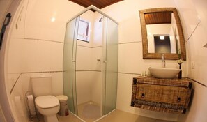 Standard Suite | Bathroom