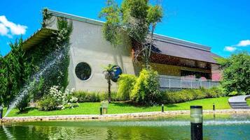 Lago