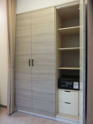 A wardrobe with a mirrored door, a shelf unit with a printer, and a small drawer. - Sapporo Met S (Sapporo)
