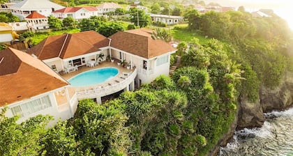 ZYANI Boutique Resort Breathtaking Seaside location Chef, Massage therapist,