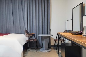Twin Room, 2 Bedrooms, Non Smoking | Room amenity - Gloa Hotel (Hwaseong)